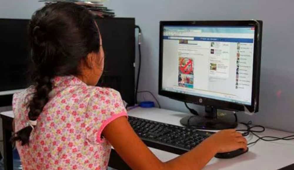 riesgos en la era digital para las niñas