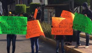 Trabajadores de American Express protestan por acoso sexual y laboral
