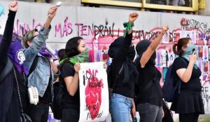 mujeres protestan por feminicidios en Ecatepec