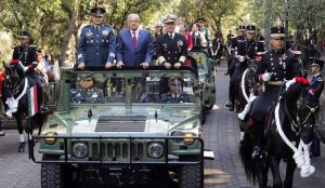 Decreto sobre Fuerzas Armadas subraya vocación militarista de AMLO: Causa en Común