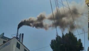 ¿El humo de los crematorios puede esparcir el COVID-19? Te explicamos