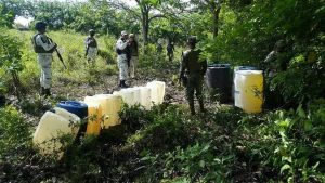 Aseguran toma clandestina de combustible en ducto Tuxpan-Poza Rica