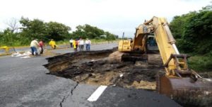 plan prioritario para atender carreteras dañadas en Tabasco