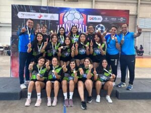 Equipo femenil queretano hace historia en handball