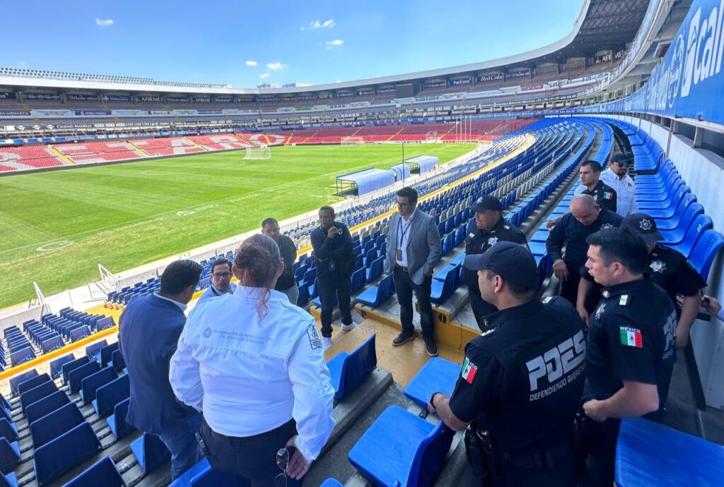 Comparte POES buenas prácticas operativas en eventos deportivos con encargados de seguridad de Rayados del Monterrey