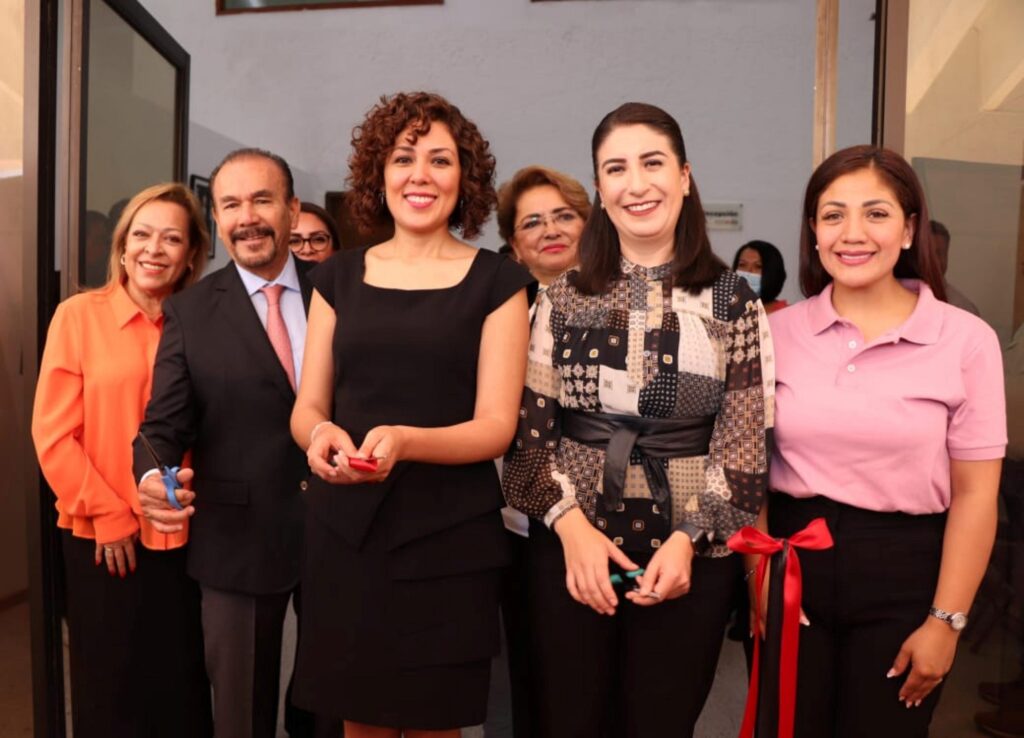 Inauguran cuatro centros de atención integral para mujeres