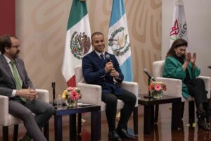 Museo de la Cancillería de México recibió con honores la obra “Inclusión”