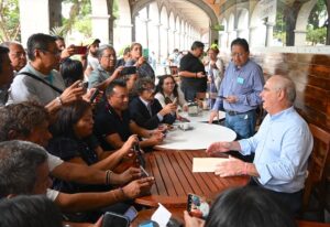 A favor de la encuesta como método para elegir candidato del FAM en Veracruz para que los ciudadanos decidan: Julen Rementería