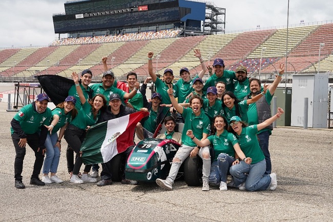 TotalEnergies impulsa la pasión por la Ingeniería y la Competencia Internacional de Estudiantes de la UP Guadalajara en la Fórmula SAE Michigan 2023