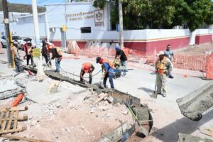Avanza modernización de la avenida Serdán en Guaymas: SIDUR