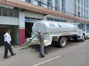 Inició Conagua operativo emergente para suministrar agua potable a población de Tamazula, Durango