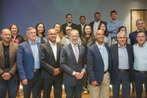 Titular de SEDESU visita nuevas instalaciones de Siemens Energy