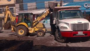 Atiende Secretaría del Agua fuga hídrica sin suspender el suministro en Tultitlán