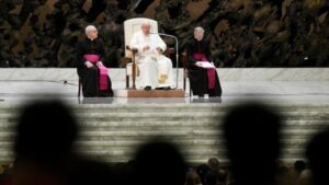 El Papa en la catequesis: El cristiano no está solo en la lucha contra las tentaciones