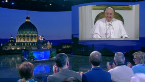 El Papa sobre las parejas irregulares: "El Señor bendice a todos, todos, todos"