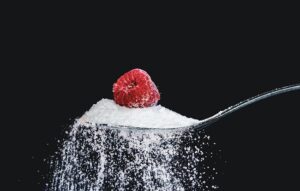 Las sorprendentes fuentes de azúcar añadida en los alimentos que consumimos en el día a día
