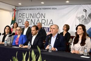 Discutirán iniciativas presidenciales y de interés para mexicanos