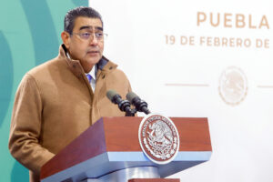 Aplicarán gobierno estatal, federal y BUAP 450 mdp en equipamiento de CU 2: Sergio Salomón